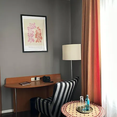 Отель Ambiente 4*