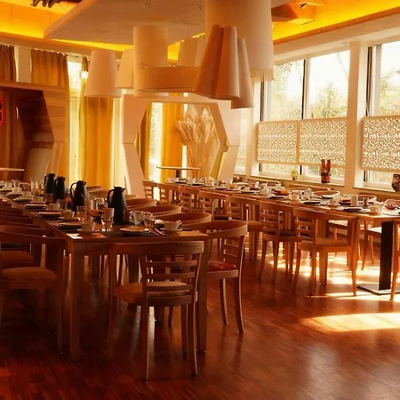Ambiente Szálloda 4*